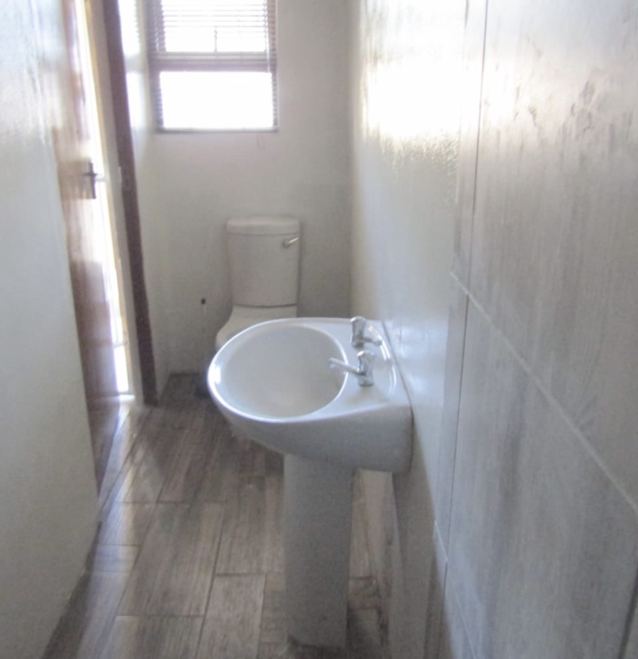 4 Bedroom Property for Sale in Delft Western Cape